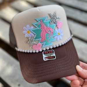 Braune Trucker Kappe mit tollem Strupen