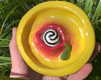 Handmade Tri-Color Trippy Eye Incense Holder | Psychedelic Eye Ashtray