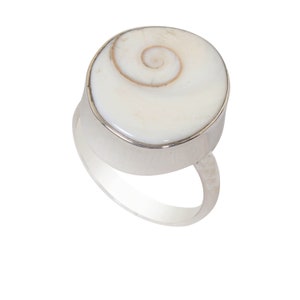 Gomti chakra deals ki anguthi