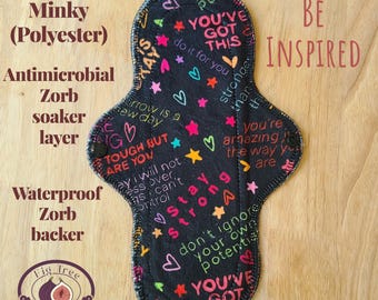 Wielorazowa wkładka z materiału Minky „Be Inspired” (pojedyncza wkładka) z antybakteryjną wyściółką Zorb/wodoodpornym spodem na czas miesiączki/lekkie nietrzymanie moczu.