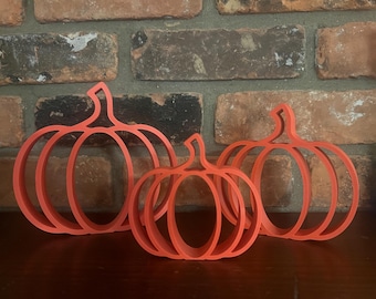3D Printed Pumpkins | Fall Decor | Pumpkin Decor | Thanksgiving | Autumn Decor | Mantle Centerpiece | Table Center Piece