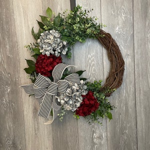 Wreath, Spring Wreath, Front Door Wreath, Housewarming gift, Hydrangea Wreath, Farmhouse Wreath, Spring Decor