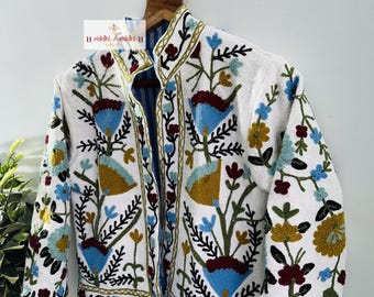Chaqueta suzani TNT de algodón hecha a mano / Chaquetas para fiesta / Chaquetas de manga larga / Abrigo corto de invierno para mujer / Abrigo de dama de honor / Regalo para ella