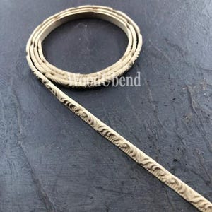 Moldura de volutas con lengüetas pequeñas / Paquete de 2 / TR739.1 / Moldura flexible con calor para interiores del hogar y proyectos de bricolaje.