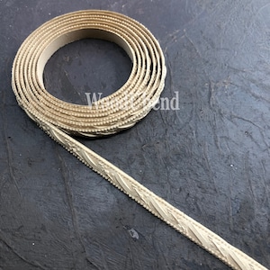 Paquete de 2 molduras de madera flexibles para interiores, muebles y otros proyectos de manualidades. Molduras WoodUBend para proyectos de bricolaje, acabados y cintas.
