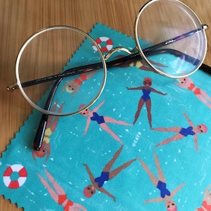 Glasses Cleaning Cloth, Cleaner Screen Wipe - TRAVEL SIZE - Summer Swim