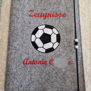 Zeugnismappe Fußball rote Schrift mit Namen W104