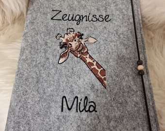 Zeugnismappe Ballerina Giraffe Wollfilz grau mit Namen