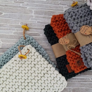 Chunky Potholder, Knitted Hot Pot Stand, Table Mat, Hotpad Trivet. 100% Cotton Handknit. Removable leather/cork loop and button.