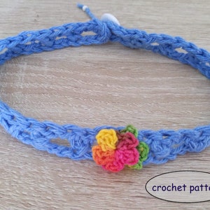 Choker with Flower Crochet Pattern. Extendable choker. Thin crochet necklace. Lacy blue choker necklace with button closure.