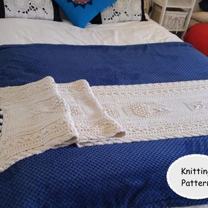TESTE PADRÃO DE MALHA Celta Do Corredor Da Cama. Árvores, bagas e corujas. Manta de cabo com borlas trançadas / Manta / Colcha / Corredor de cama Aran.