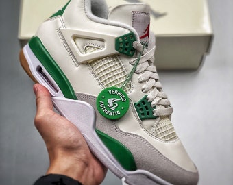 AJ4 Pine Green