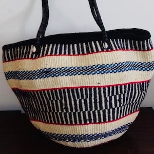 African handmade Sisal shoulder bag - purses  /  Natural Fibres /  Ethically produced.