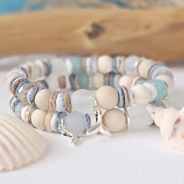 Conjunto de 2 pulseras de conchas marinas, joyería bohemia playera, pulseras costeras, regalos para mamá, estilo náutico, regalo para amantes de la playa, regalo para vacaciones de verano
