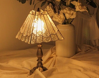 Transparent Clam Stained Glass Table Lamp