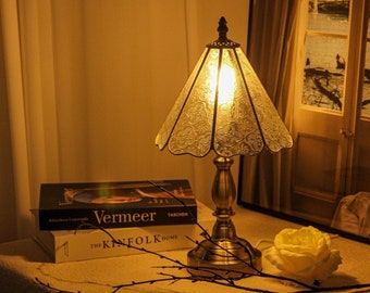 Lampe de table en vitrail floral Personnaliser