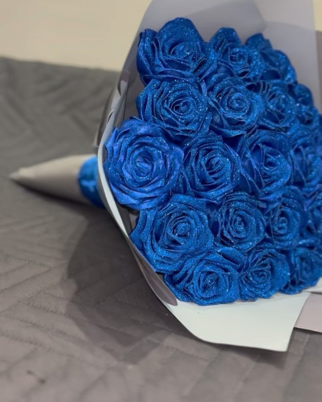 JUSMAI 30 rose artificiali con steli lunghi, fiori finti in seta, per
