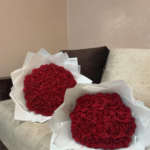 Bouquet of 15 Eternal Roses, Handmade Artificial Flower Bouquet, Durable Flower, Small Rose Bouquet, Graduation Gift, Flower Crafting