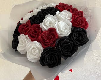 黒と赤と白の永遠のバラの花束、ホリデーギフトの花束、誕生日の花束