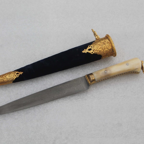 old vintage mughal Indo-Persian gold damasacened  wootz blade kard dagger knife wootz blade gold gilt engraved chap & locket