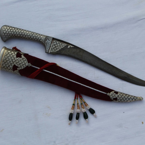Indo-Persian Mughal islamic rajput  Maratha silver damascened pesh-kabz/ khanjar / kard dagger knife no khyber knife