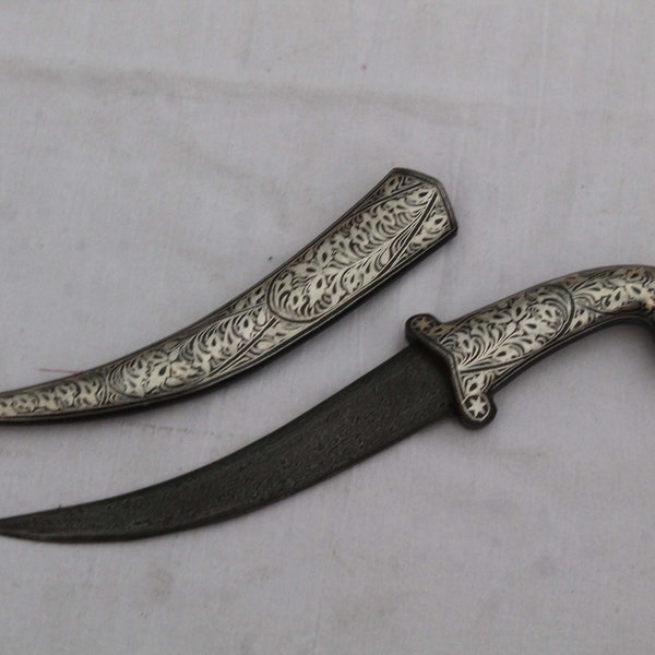 Vintage Maughal Indo-Persian silver inlaid dagger khanjar knife ram head handle gift articles