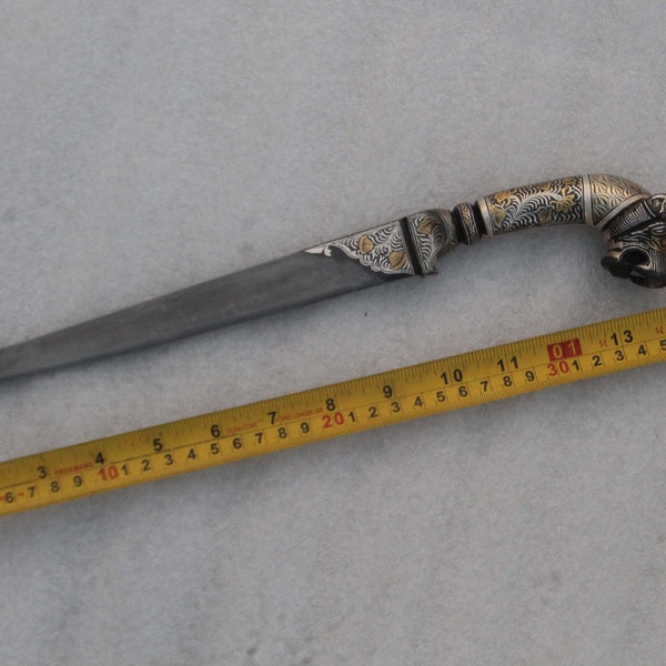 old antique Indo-Persian Mughal Islamic gold & silver damascened kard dagger khanjar knife lion handle no khyber knife