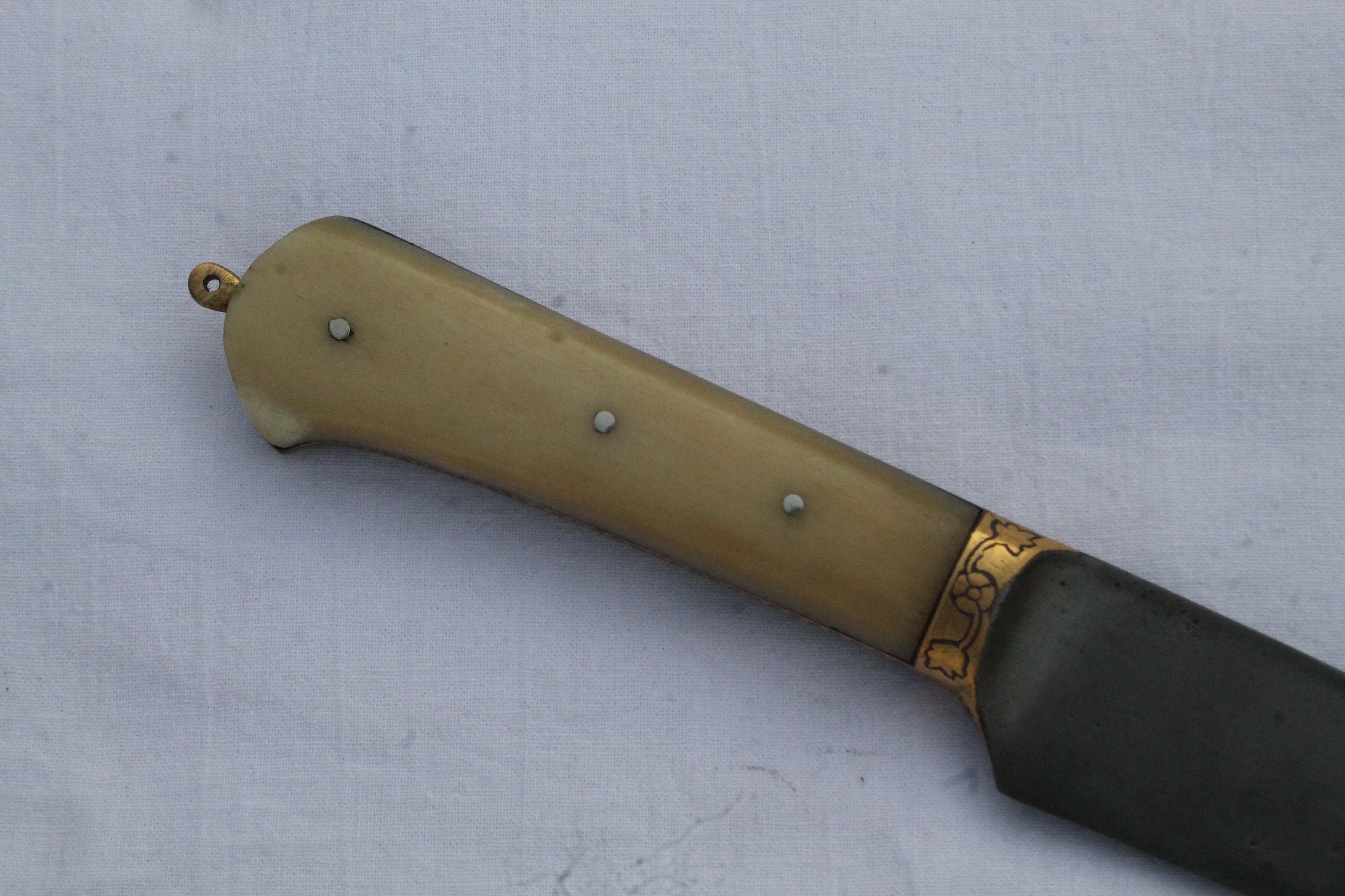 Old Vintage Mughal Islamic Gold Damascened Kard Dagger Curve Wootz ...
