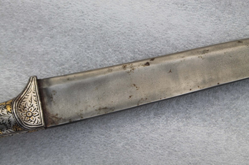 Old Vintage Mughal Indo Persian Gold & Silver Damascened Dagger ...