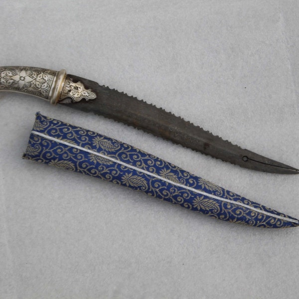 Old mughal indo-Persian silver damascened parrot head dagger khanjar knife iron handle wooden scabbard brocade sheath no Khyber knife