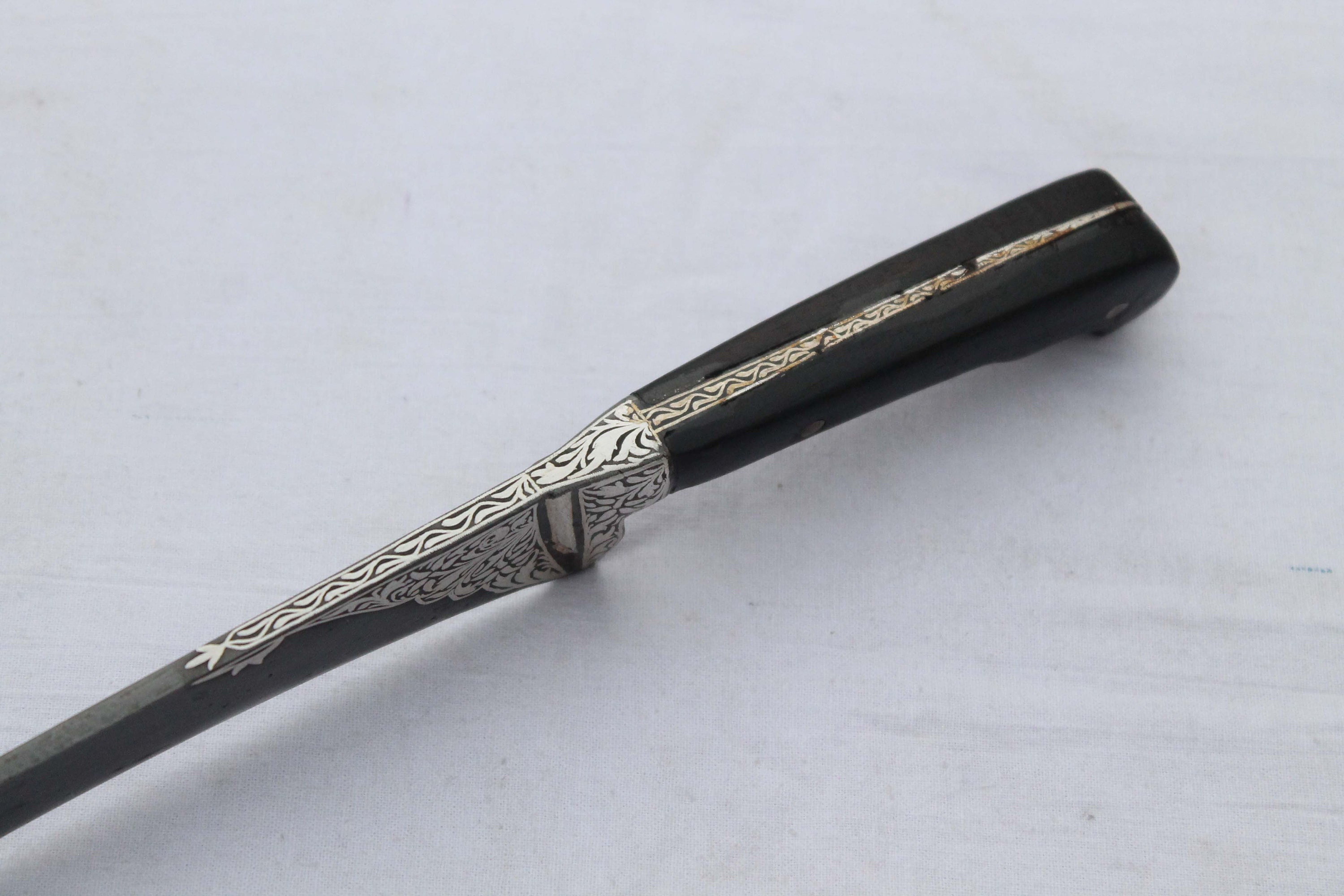 Old Vintage Mughal Indo-persian Kard Dagger Knife Khanjar Wooden Handle ...