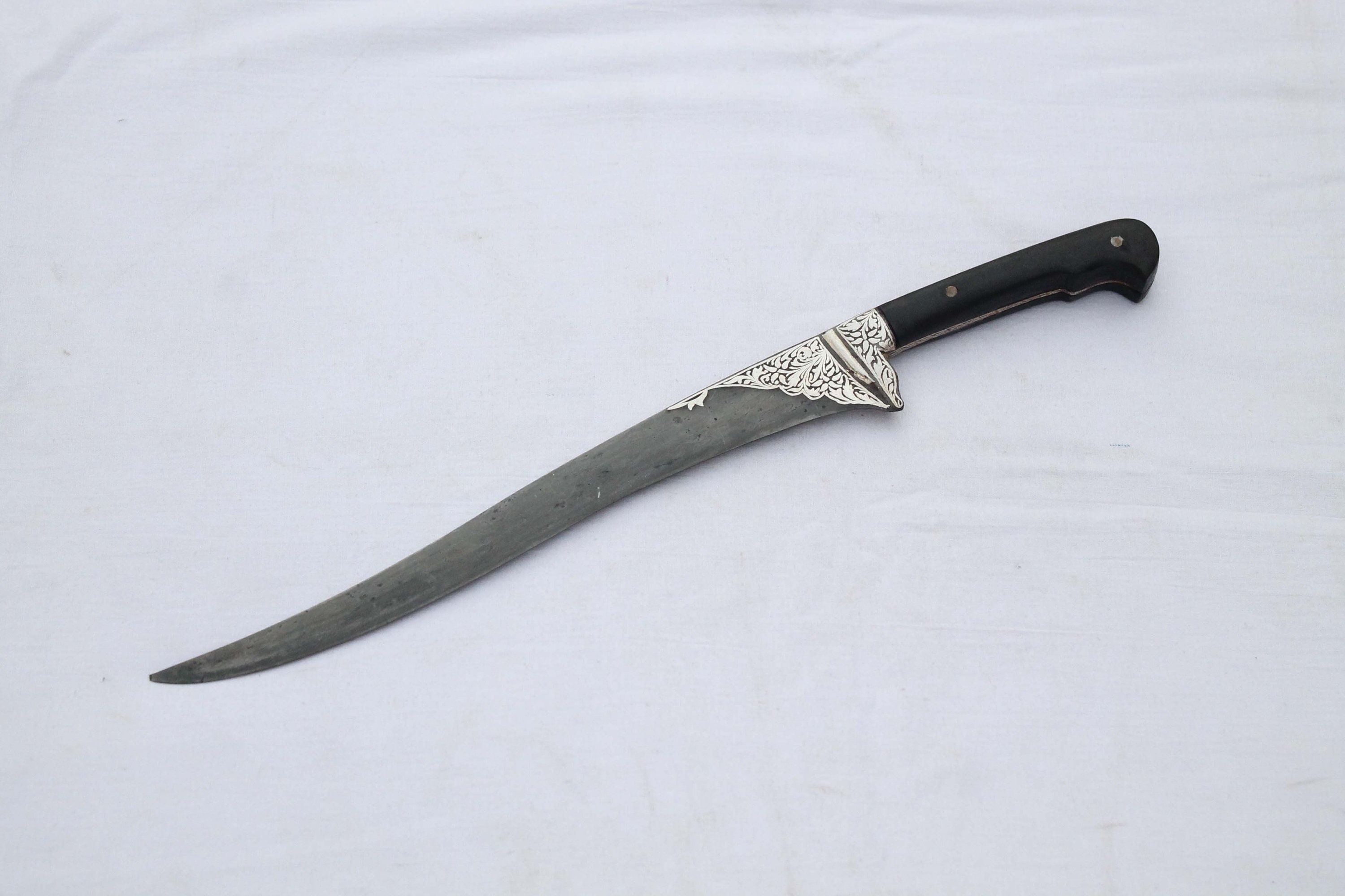 Old Vintage Mughal Indo-persian Kard Dagger Knife Khanjar Wooden Handle ...