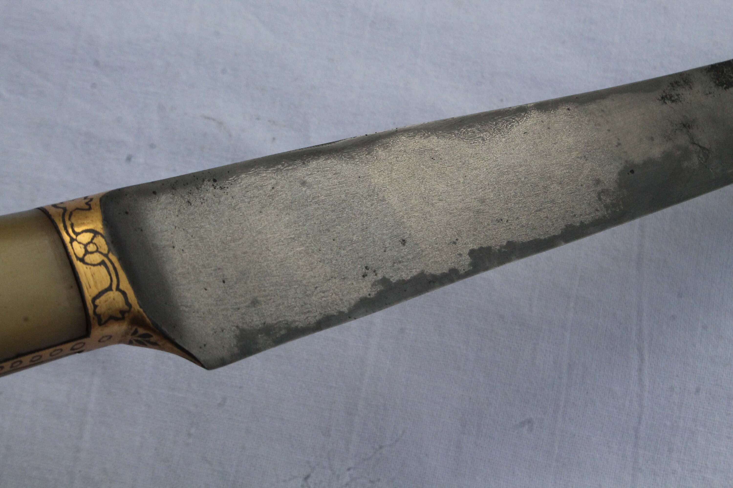 Old Vintage Mughal Islamic Gold Damascened Kard Dagger Curve Wootz ...