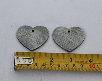 Handmade Damascus Steel Heart Pendant: Twisted Pattern Jewelry