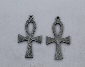 Handmade Damascus Steel Cross Pendant: Mosaic Ladder Pattern