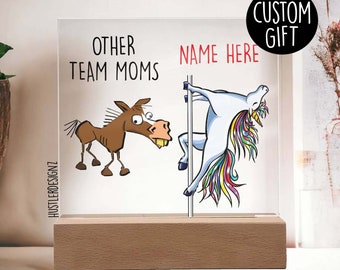 Personalized Team Mom Plaque - Funny Horse Unicorn Gift - Baseball Football Basketball Cheer Swim Team Mom - Funny Sport Team Gifts