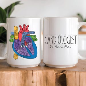 Cardiologist Mug with Heart Anatomy – Medical Student - Doctor Graduation – Cardiologist Gift - Custom Anatomical Heart For Heart Specialist