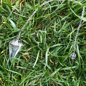 Quartz pendulum. Quartz dowser.