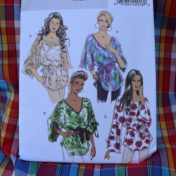 Loose fitting tunic pattern, flowing top / Fast and easy pullover blouse pattern by Butterick