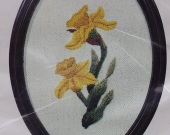 Quick and Easy Crewel Embroidery Kits -  Daffodils, Wild Rose, Tiger Lily