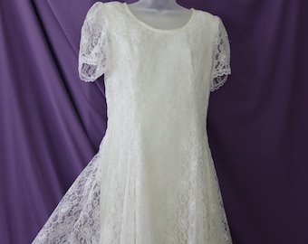 Vintage Gunne Sax Ivory Lace Dress - by Jessica McClintock