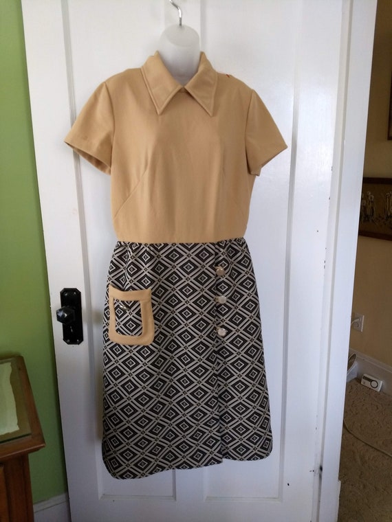 1970s Geometric Print Double Knit Dress- Vintage G