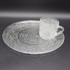 60s Party Sets Plate and Cup-Soreno Aurora Clear Snack Plate & Cup Set-Vintage Party or Cocktail Hour Plate and Cup Set for midcentury party