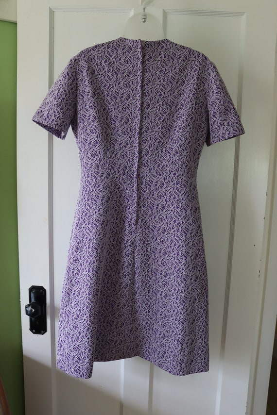 1960s/1970s Purple Print Straight Dress in Polyes… - image 7