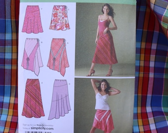 Easy Pull-on Skirt Pattern with asymmetrical hem and bias cut / bias elastic waist skirt pattern by Simplicity
