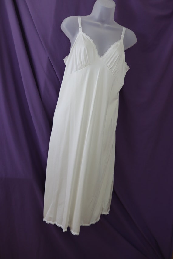 Vintage Ivory Slip with Lace Trim by Shadowline - image 2