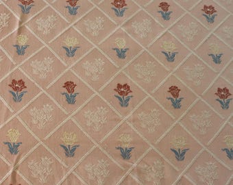 Bates Pink Floral Blanket - Vintage Bates Cotton Bedspread with Flowers - Pale Pink Cotton Blanket for your rustic or farmhouse style