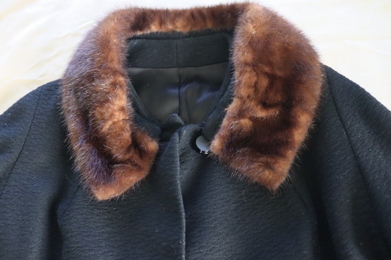 1950s/60s Fur Collar Black Wool Coat - image 4