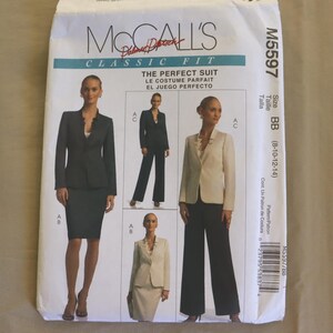 Schnittmuster „Perfekte Passform“ von McCall's (5597) in den Größen 8, 10, 12 und 14 – Klassisches Business-Outfit mit Hose, Rock und Blazer