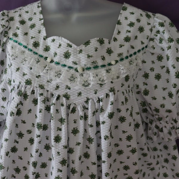 Cotton Seersucker Green Floral Gown - Vintage White and Green Floral Nightgown